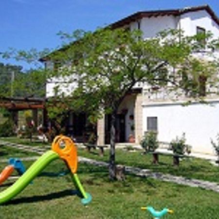 Agriturismo Il Portico Penne Екстериор снимка