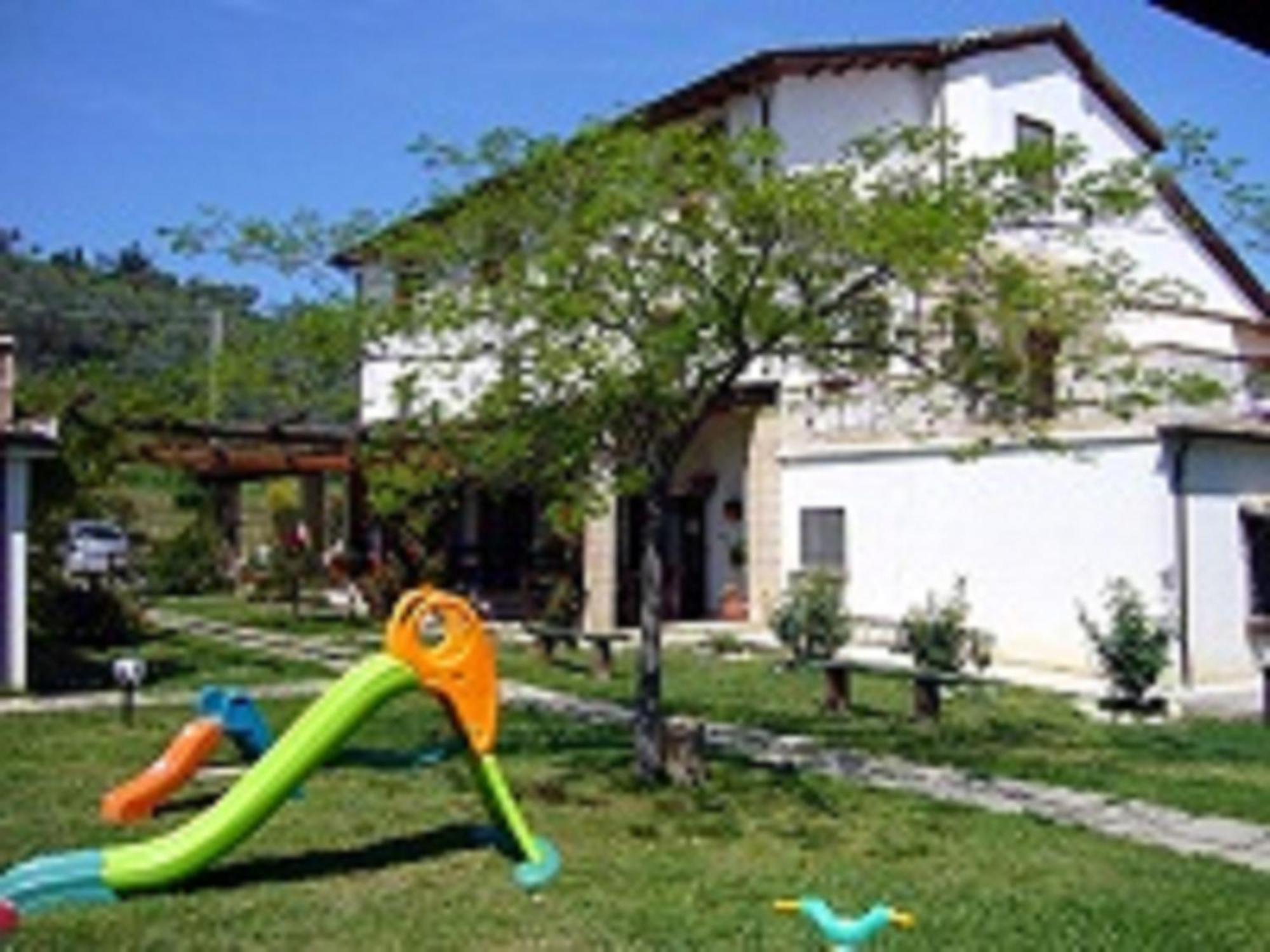Agriturismo Il Portico Penne Екстериор снимка